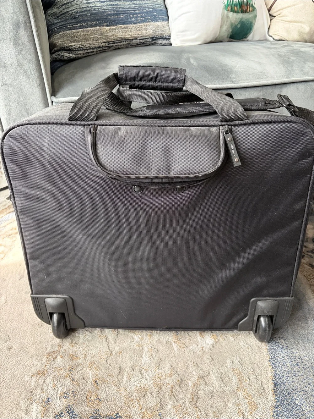 Targus sleek black